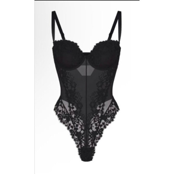 NWT SKIMS FEMME LACE BALCONETTE BODYSUIT SIZE XS - Picture 1 of 3